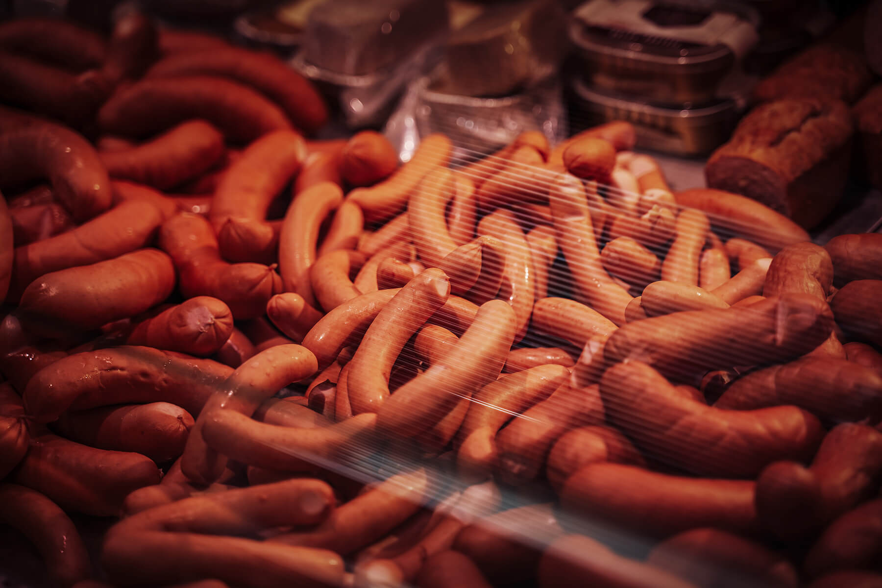 Uso de proteína texturizada de soya en embutidos: mejoras en rendimiento y textura